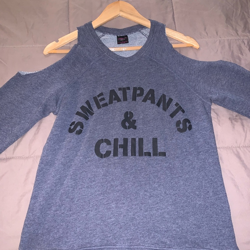 Cut out shoulder sweatshirt